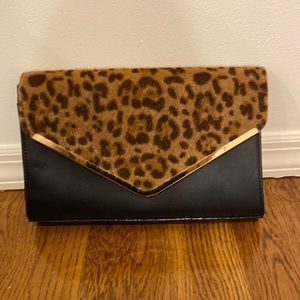 Leopard crossbody